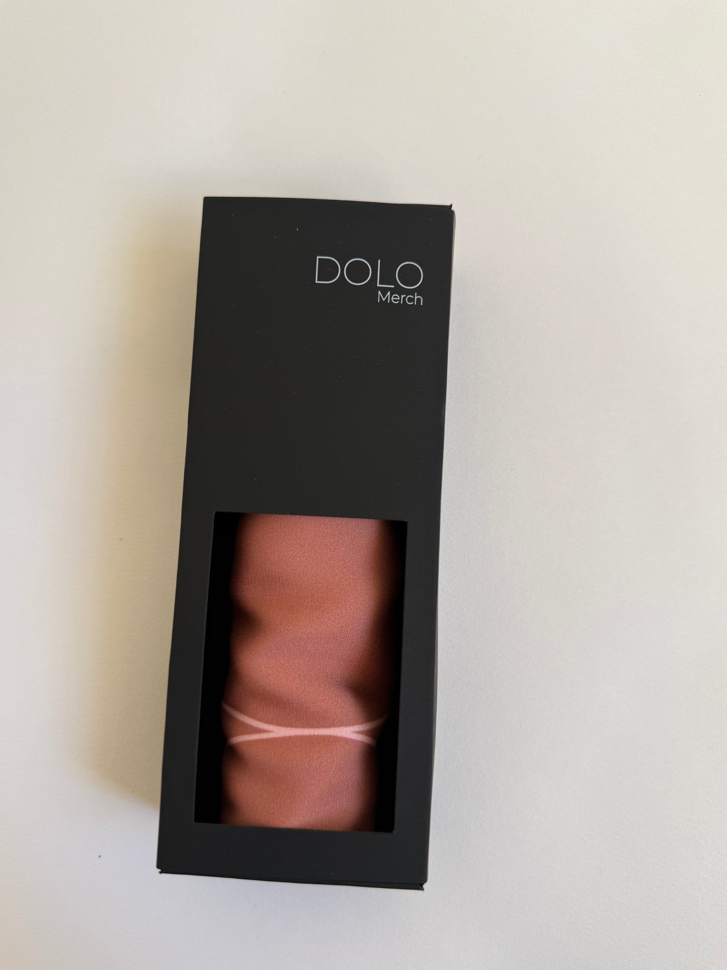 პასტელური კოლექციის აბრეშუმის შარფი